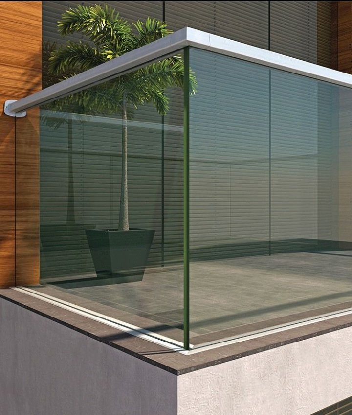 Aluminium glass railing
